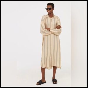 🄷&🄼 Calf Length Dress with buttons size 6